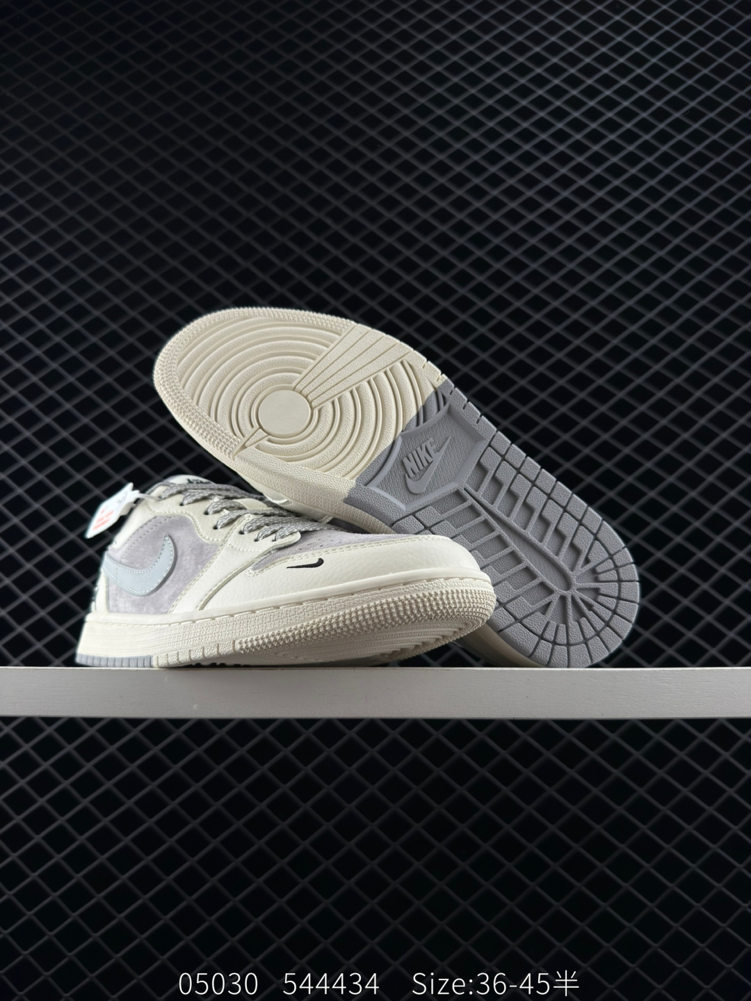 Air Jordan 1 Low AJ1